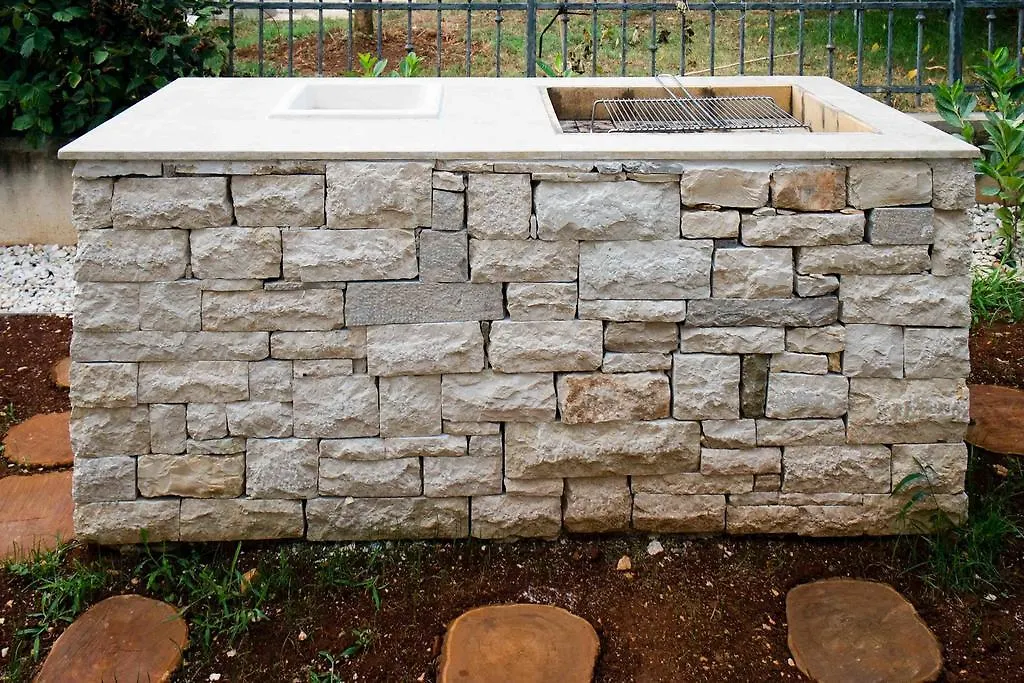 Villa 2 In 1 Fiorini