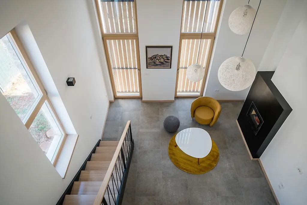 Villa 2 In 1 Fiorini