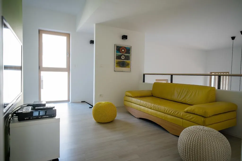 Villa 2 In 1 Fiorini